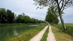 Le Canal de Bourgogne et le chemin de halage